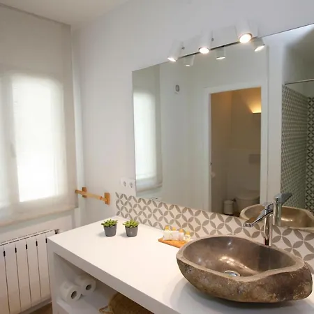 Bed & Breakfast Abeniss Boutique 4*