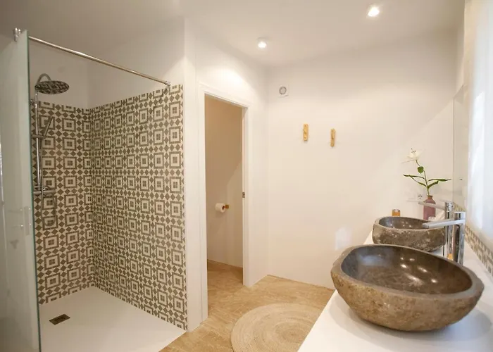 Abeniss Boutique Bed & Breakfast 4*