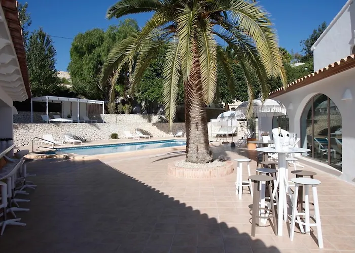Abeniss Boutique 4*