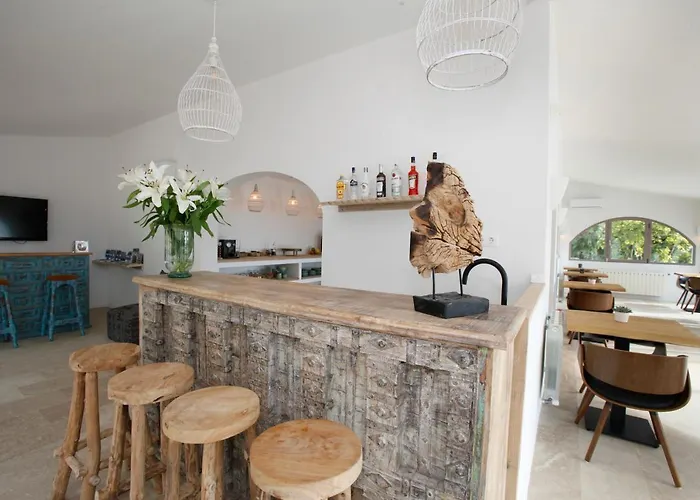 Bed & Breakfast Abeniss Boutique 4*