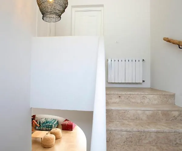 Bed & Breakfast Abeniss Boutique
